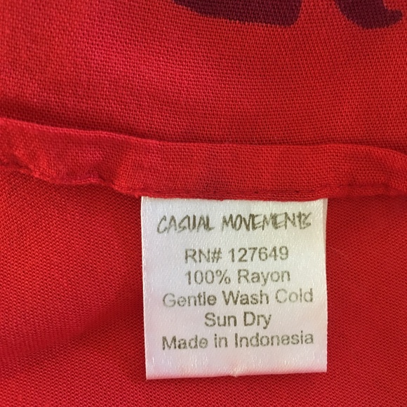 Casual Movements Sarong Wrap beach cover up bright red. - Picture 5 of 10